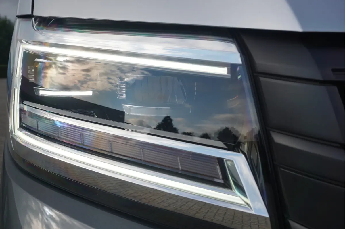 35 177PK L3H2 AUT Facelift BPM VRIJ!! 13" Navi, Cam, Gev. Stoel, Alarm, LED!! NR. 106