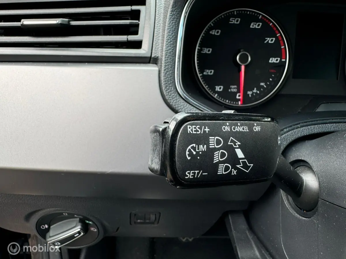 1.0 TSI FR Business Intense 2019 DO NETTE ST 40DKM