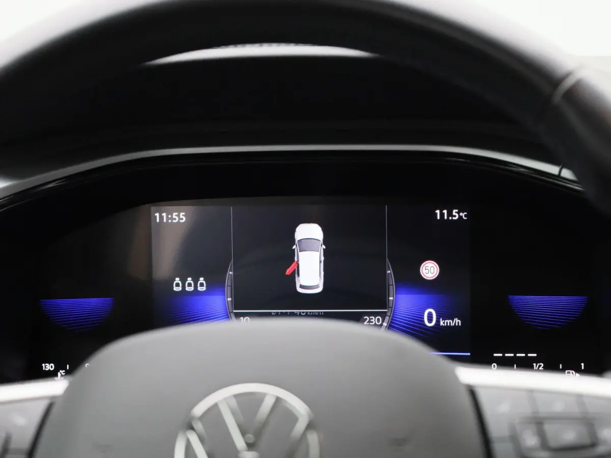 1.0 TSI Life | Navigatie | Draadloze Apple Carplay | Adaptieve cruise control | Travel Assist | LED verlichting |