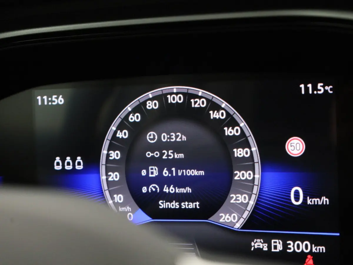 1.0 TSI Life | Navigatie | Draadloze Apple Carplay | Adaptieve cruise control | Travel Assist | LED verlichting |
