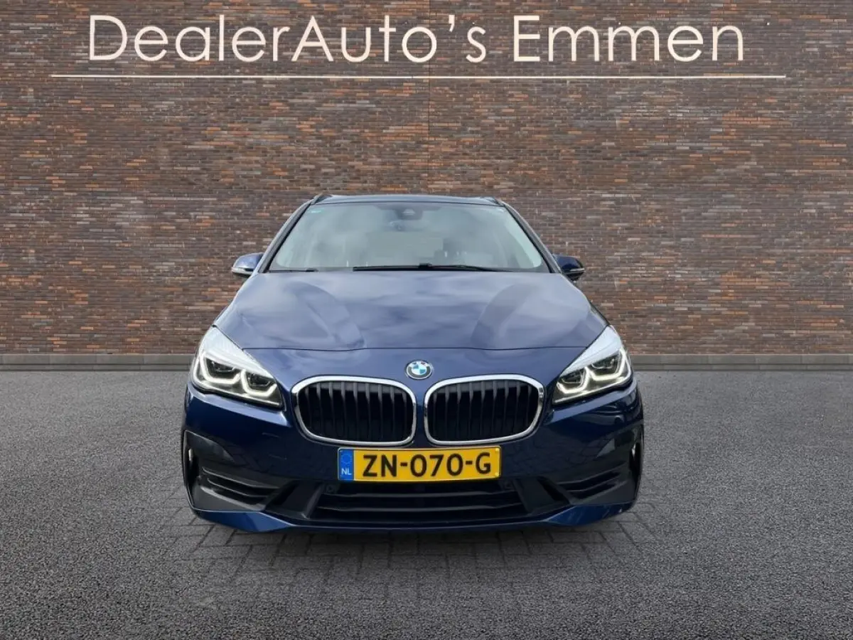 225xe LEDER SPORTSTOELEN NAVIGATIE LMV LED