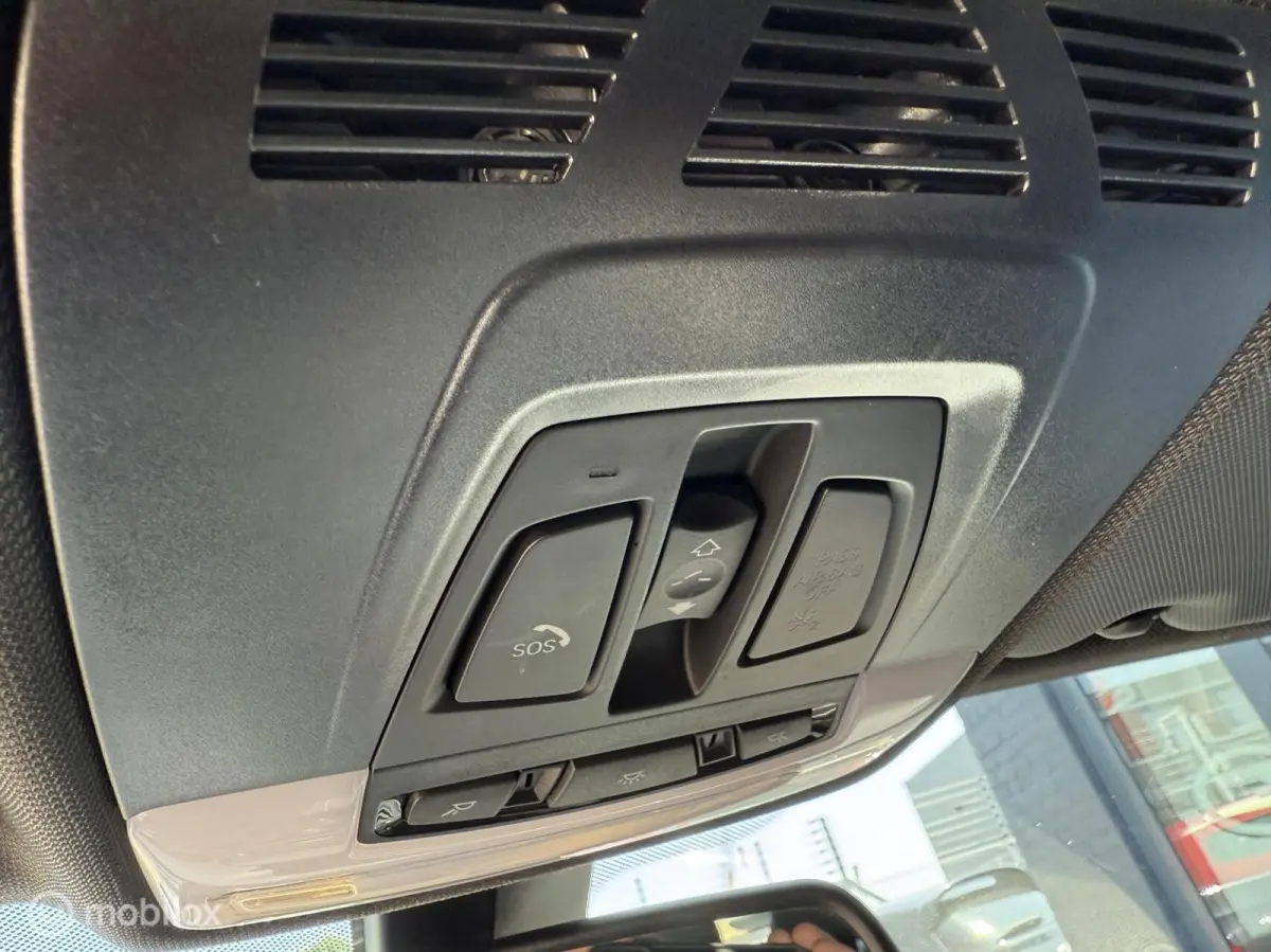 330e Centennial Executive €15950