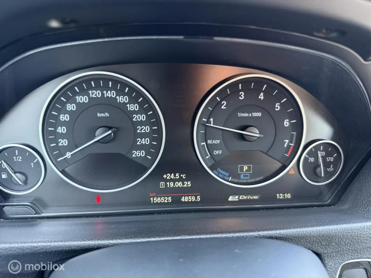330e Centennial Executive €15950