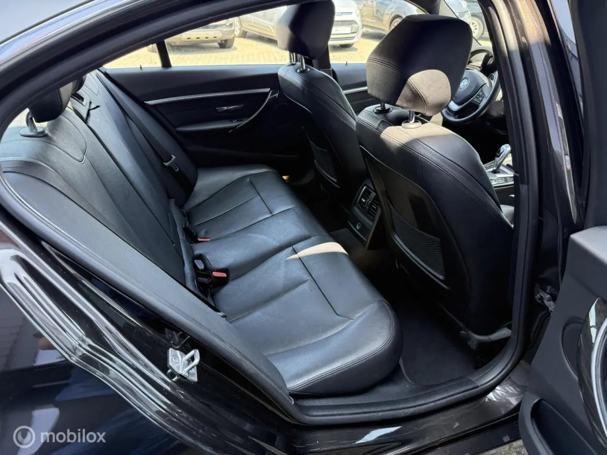 330e Centennial Executive €15950