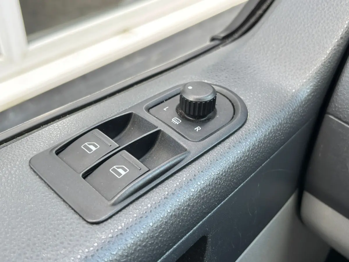 2.0 TDI L2H1 BM Comfortline | 2-2-2-3 Zits | Airco | Cruise Control