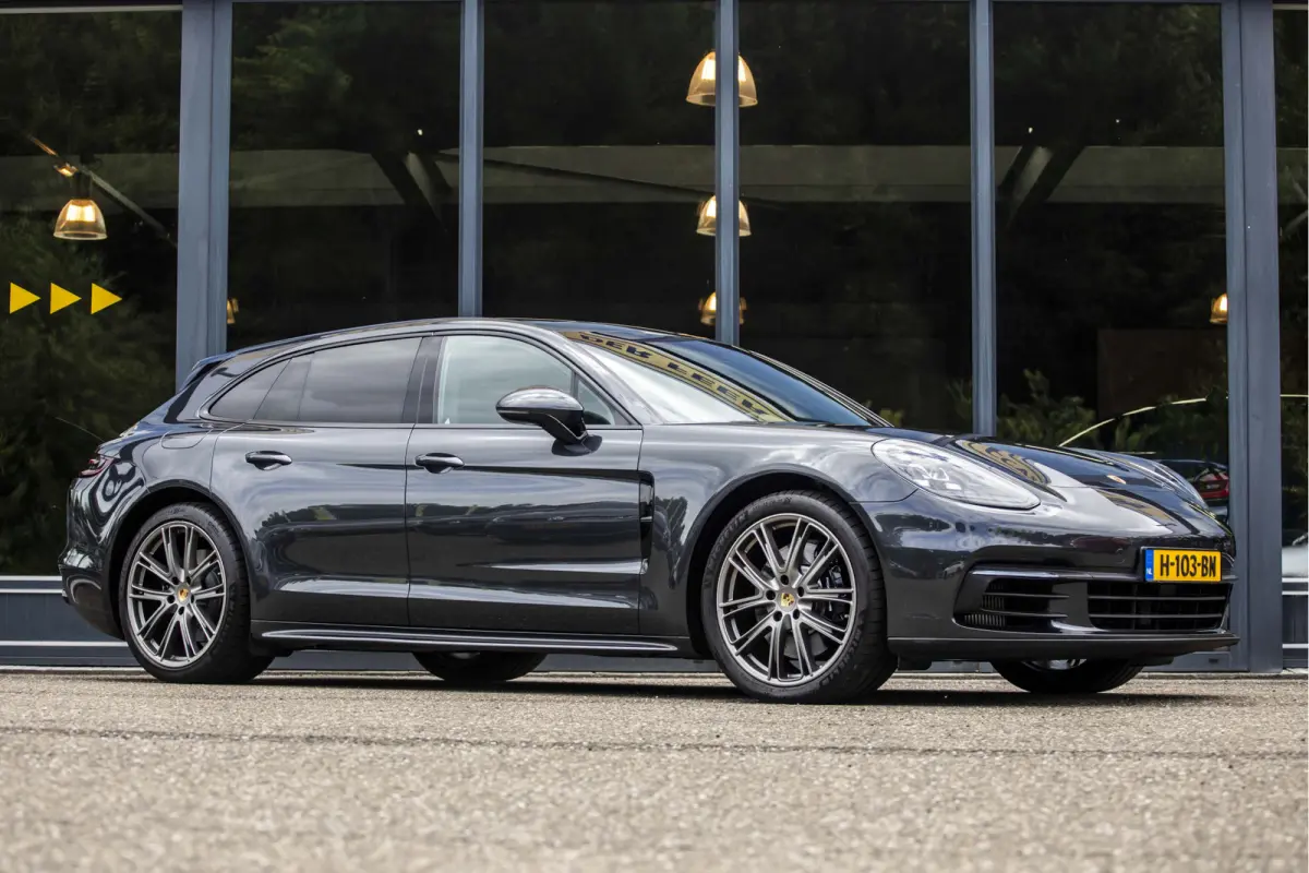 Sport Chrono 2.9 4 E-Hybrid