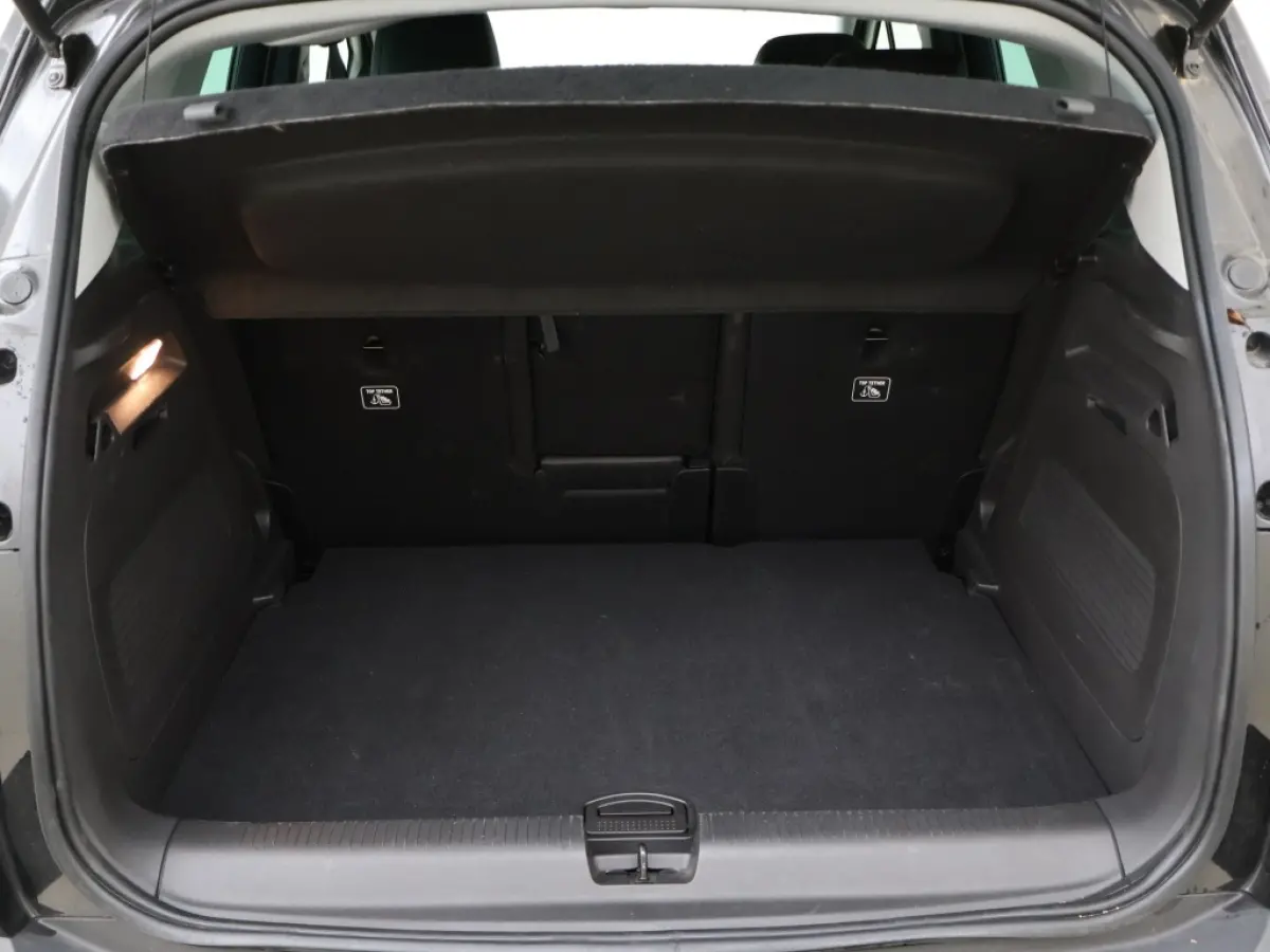 1.2 Turbo Elegance 110PK Navigatie Camera Carplay Comfortstoelen