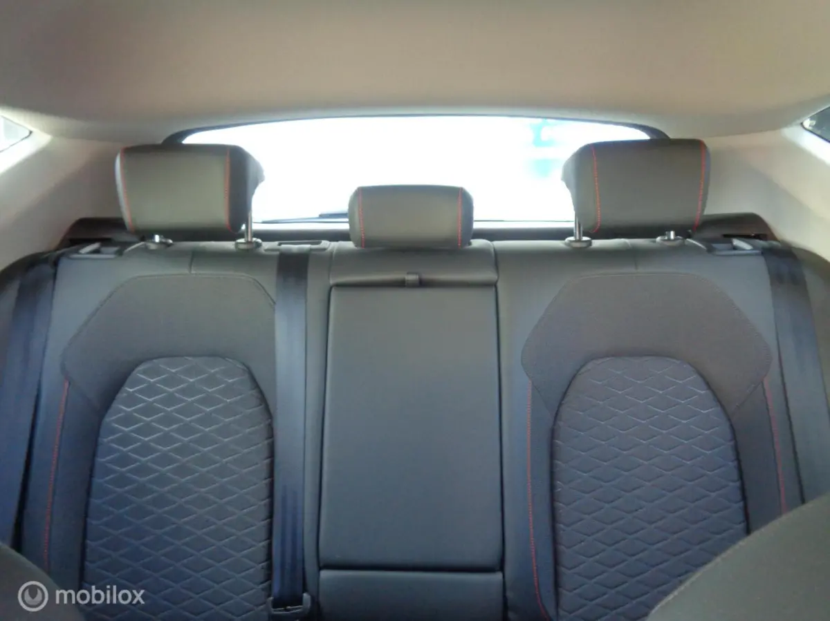 1.0 TSI FR/Airco/Lm velgen/Carplay/PDC/1 st eig/Slechts 50000km
