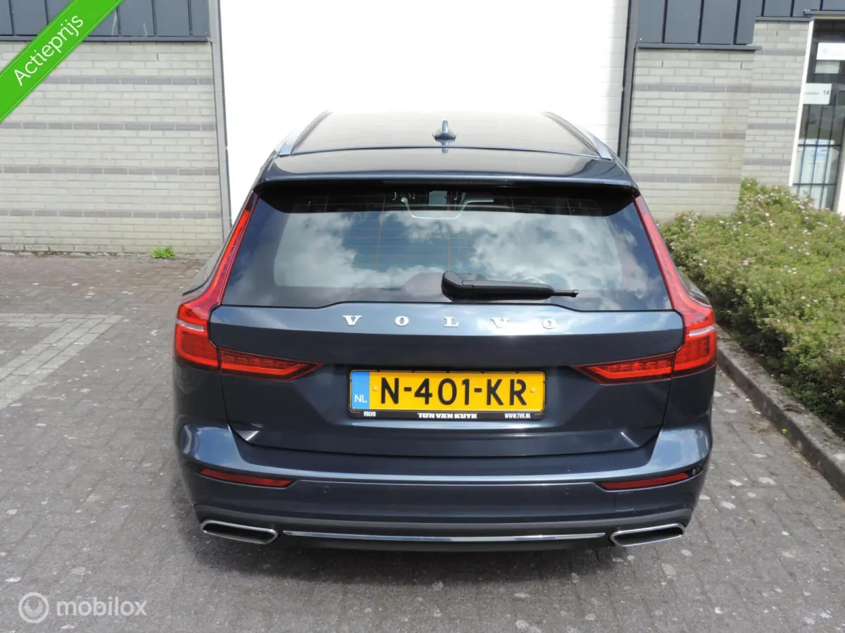 2.0 T6 Recharge AWD R-Design Trekhaak in Top staat!!
