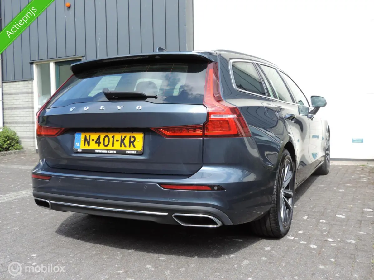 2.0 T6 Recharge AWD R-Design Trekhaak in Top staat!!