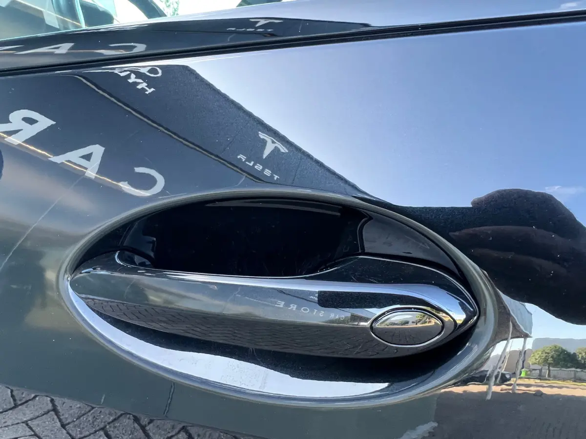 XDrive45e High Executive M SPORT Pano Laser HuD Skylounge Massag SOH94%