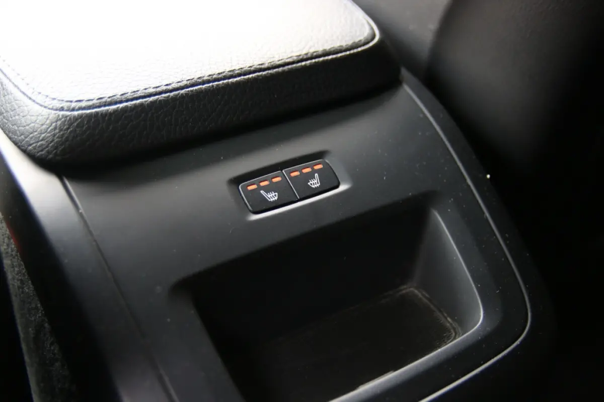| Pilot assist | 2.0 T6 AWD/Pilot assist/360 camera/Dode hoek detectie