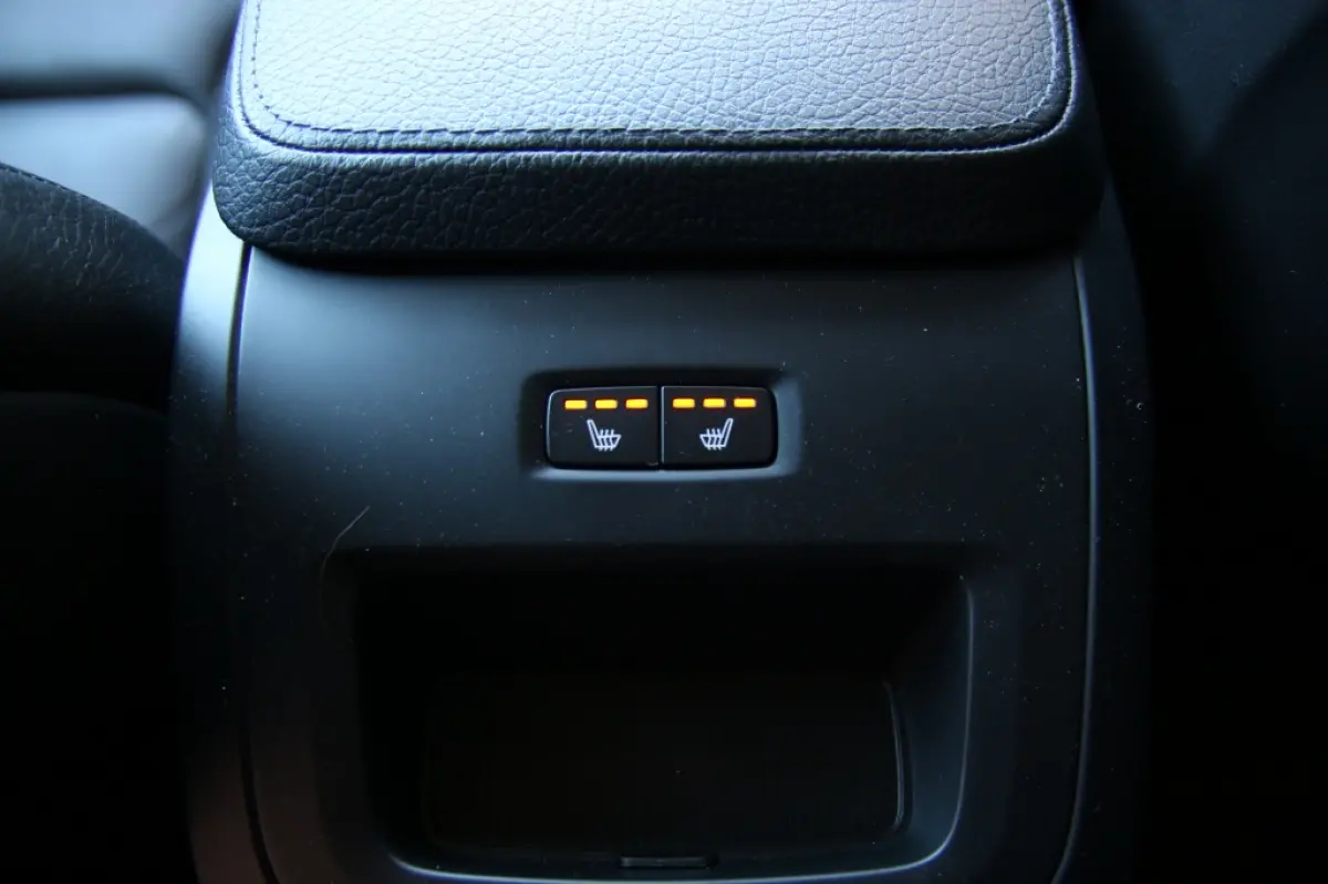 | Pilot assist | 2.0 T6 AWD/Pilot assist/360 camera/Dode hoek detectie