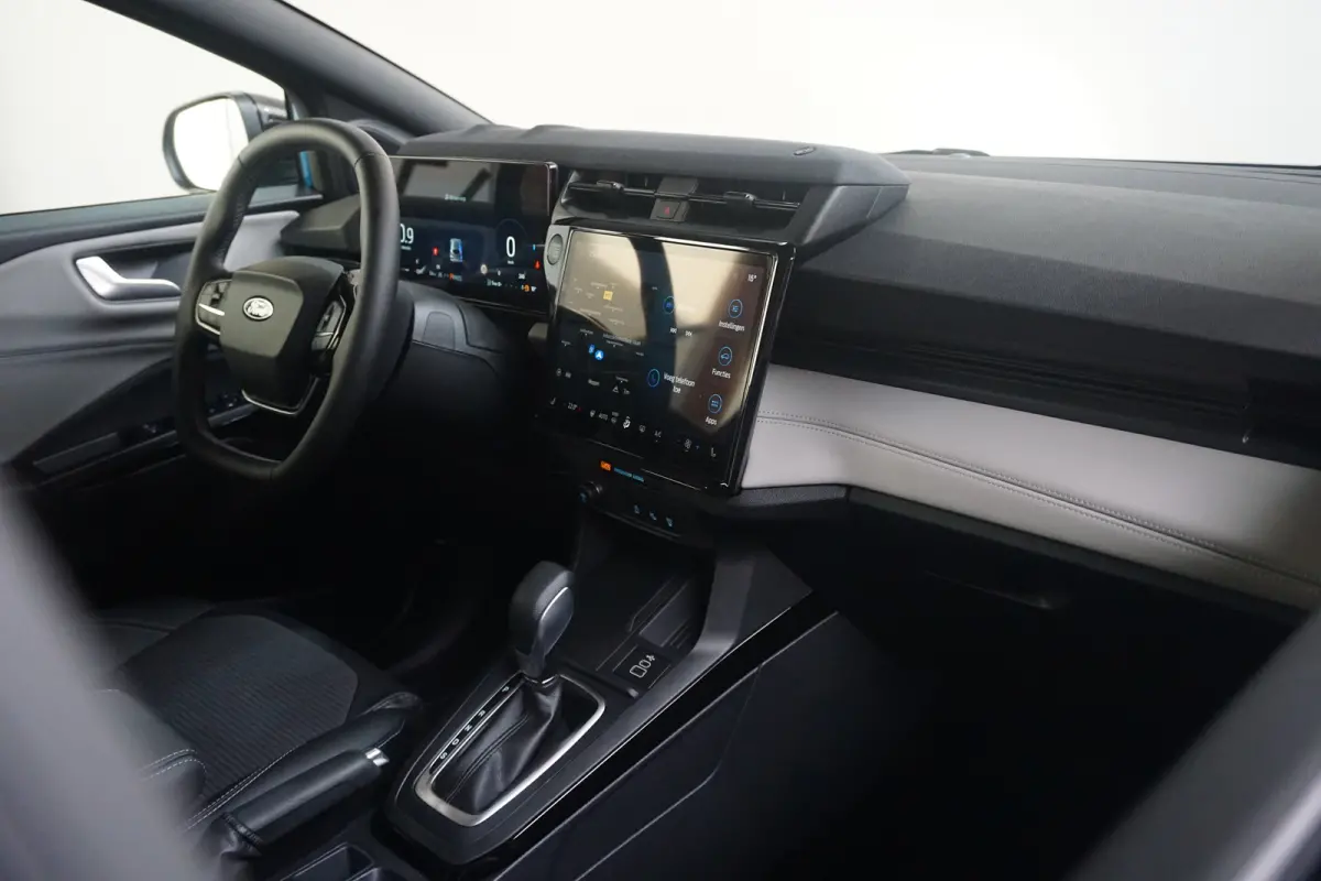 1.0 EcoBoost Sound Edition | Ford Voorraad, Snel Leverbaar! | B&O audio | 360 Camera | Adaptive Cruise | BLIS | Stuur/stoelverwarming |