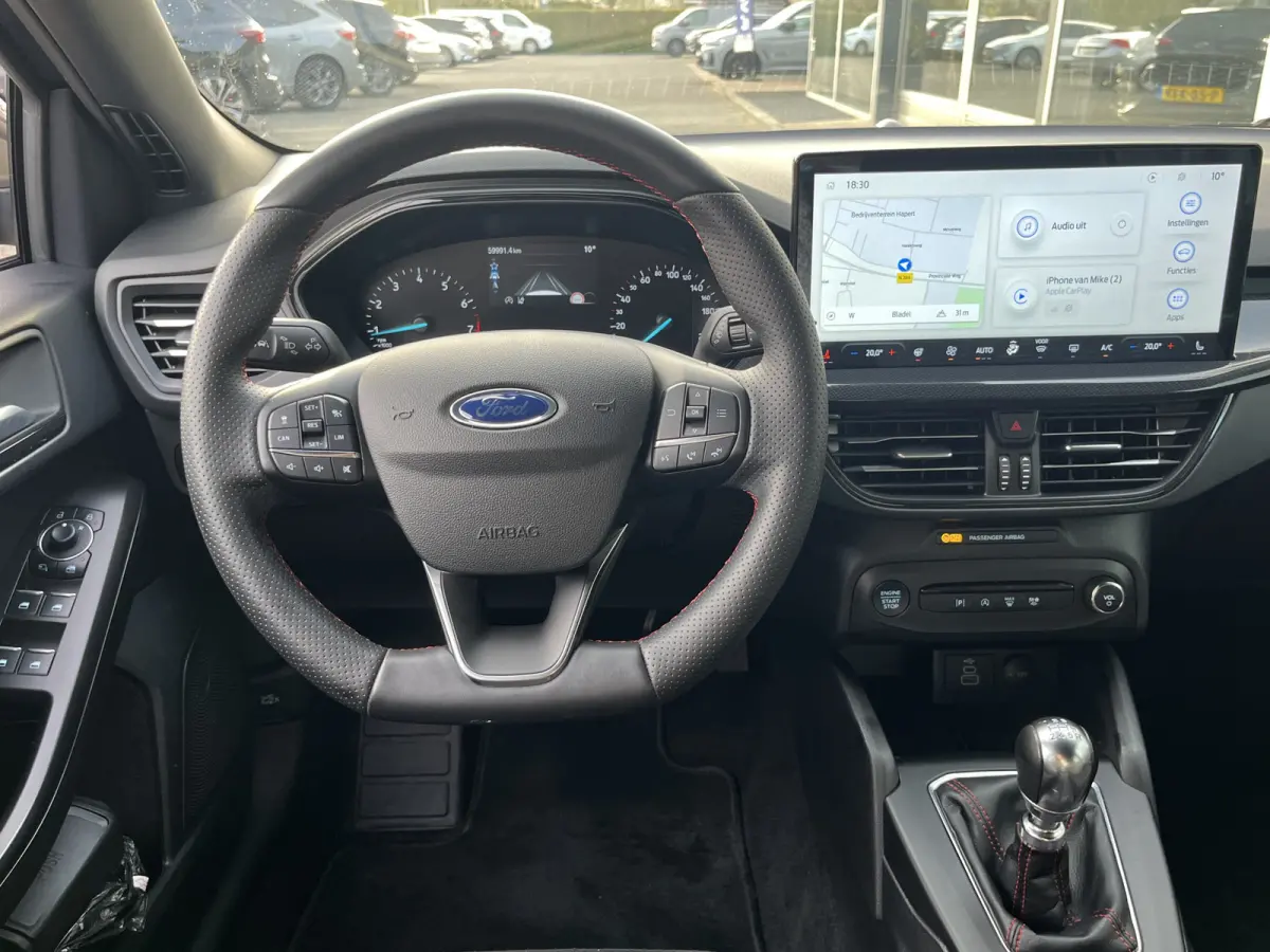 1.0 EcoBoost Hybrid ST Line 125pk/92kW 6-bak | Driver Assistance Pack | Winter Pack | Adapt. Cruise | BLIS | Camera |