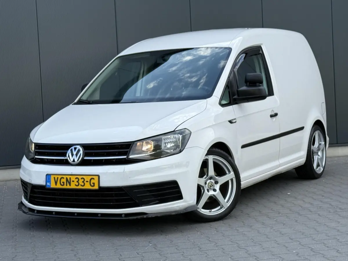 Bestel 2.0 TDI L1H1 Splitter - 18 Inch - Verlaagd.