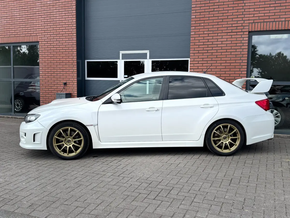 STI 2.5 T impreza Sport invidia