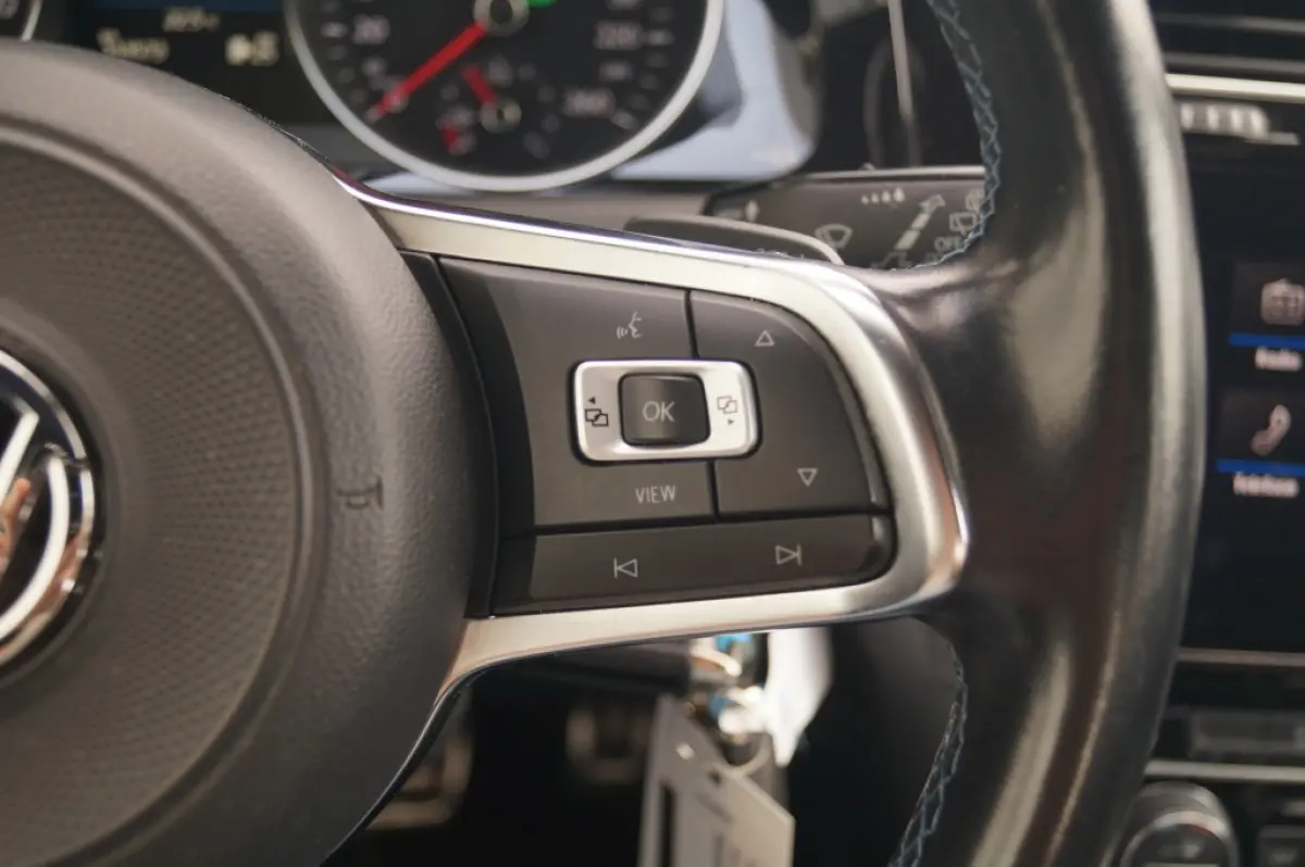 1.4 TSI Plug-in Hybrid GTE -NAVI-ECC-CAM-
