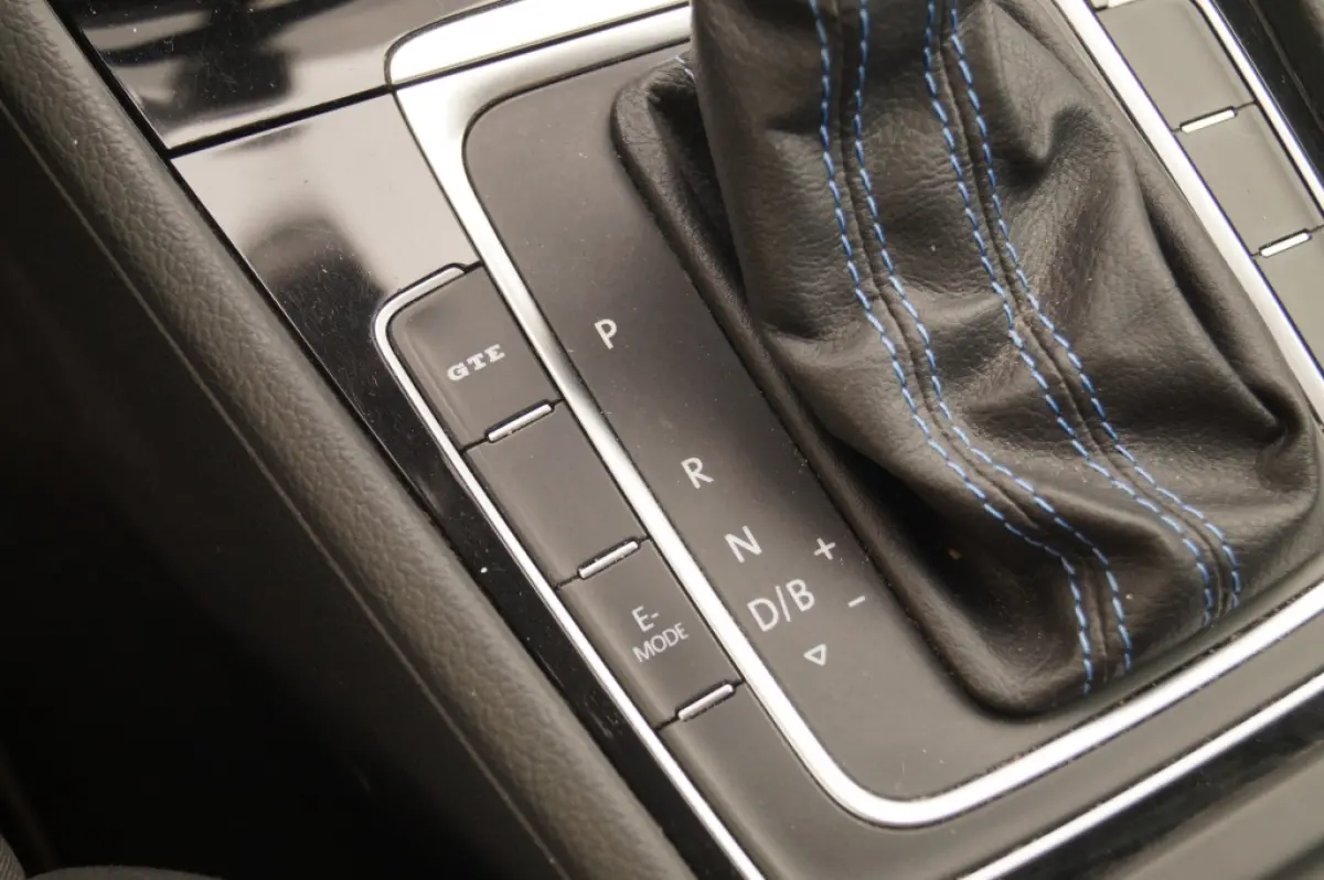 1.4 TSI Plug-in Hybrid GTE -NAVI-ECC-CAM-
