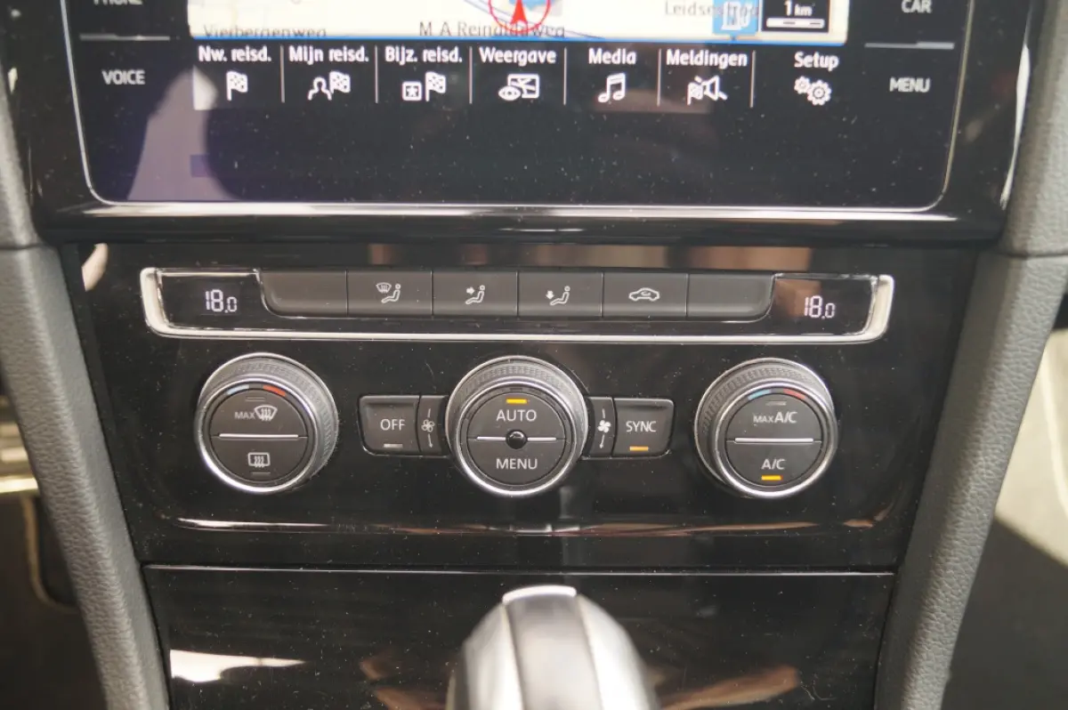 1.4 TSI Plug-in Hybrid GTE -NAVI-ECC-CAM-