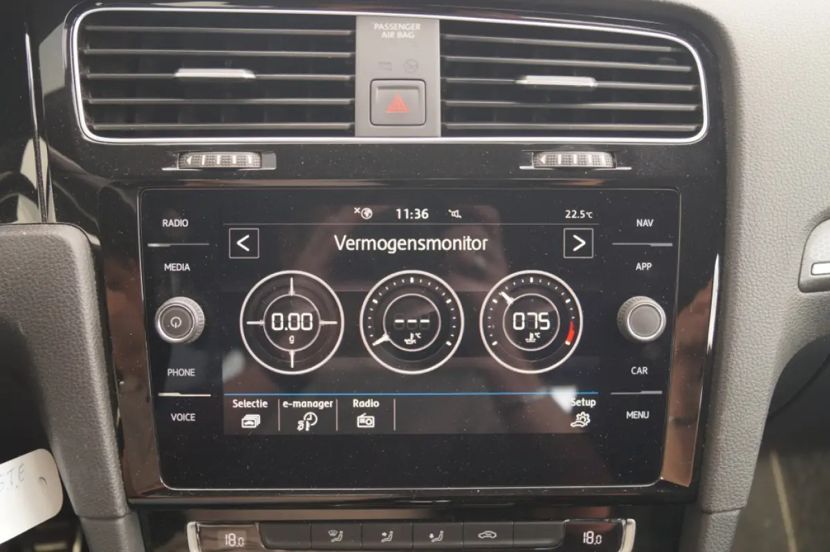 1.4 TSI Plug-in Hybrid GTE -NAVI-ECC-CAM-