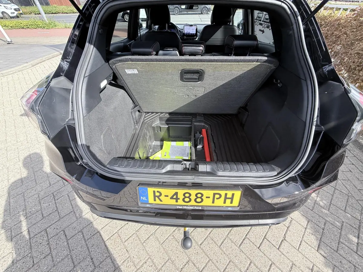 1.0 EcoBoost ST-Line X Winterpack | DAB | Apple carplay | Adaptive cruise | Navigatie | LMV | Half Leder |