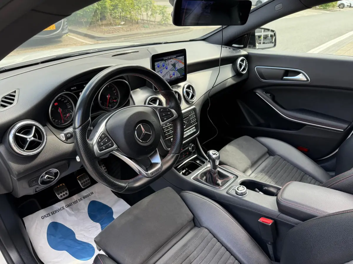 200 AMG PDC/CAM/LMV18/LEER/NAV/PANO