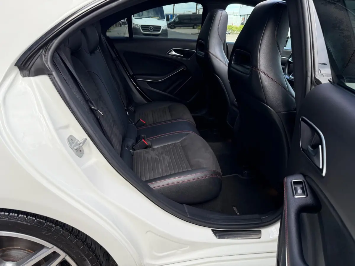 200 AMG PDC/CAM/LMV18/LEER/NAV/PANO