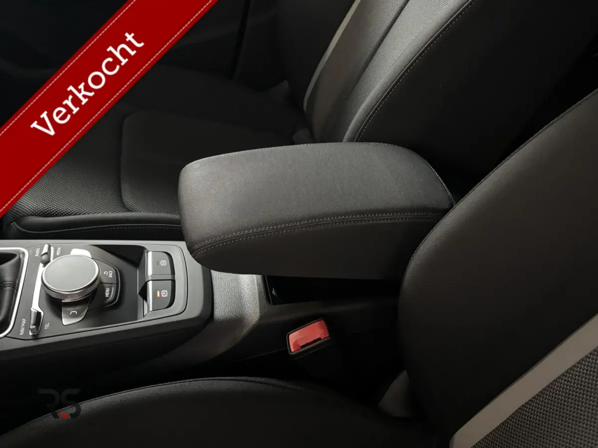 30 TFSI Advanced Edition | Navi | Cruise | LED | CarPlay | PDC | DAB | Virtual |Trekh | Keyless | 1e Eig | Org NLD |