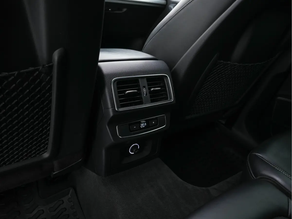 SQ5 3.0 TFSI quattro Aut. *PANO | FULL-LEATHER | FULL-LED | HEAD-UP | ADAPTIVE-CRUISE | BLIND-SPOT | SPORT-SEATS | NAVI-FULLMAP | ECC | PDC | CRUISE | 20''ALU*