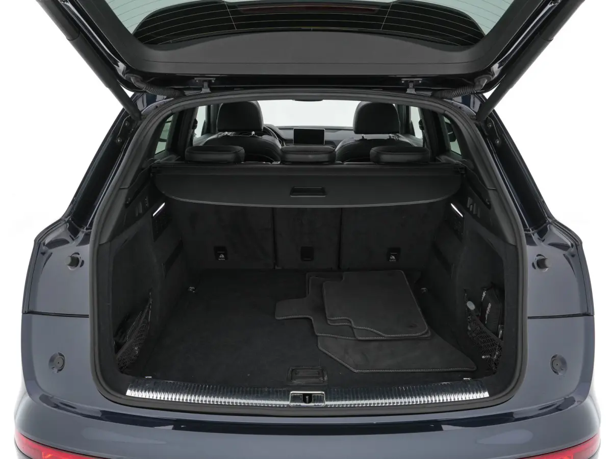 SQ5 3.0 TFSI quattro Aut. *PANO | FULL-LEATHER | FULL-LED | HEAD-UP | ADAPTIVE-CRUISE | BLIND-SPOT | SPORT-SEATS | NAVI-FULLMAP | ECC | PDC | CRUISE | 20''ALU*