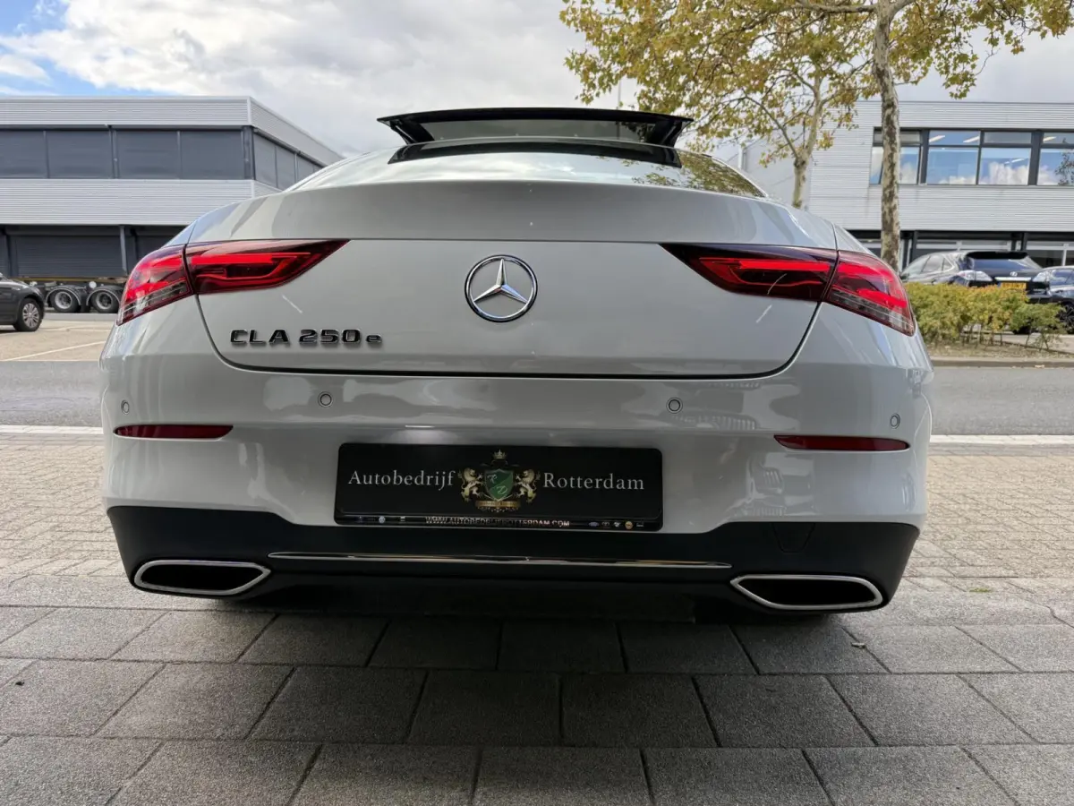 250e AMG CAM/LMV-18/LEER/NAVI/PANO