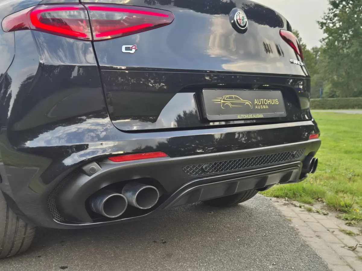 2.9 V6 AWD Quadrifoglio 511PK/Pano/Harman