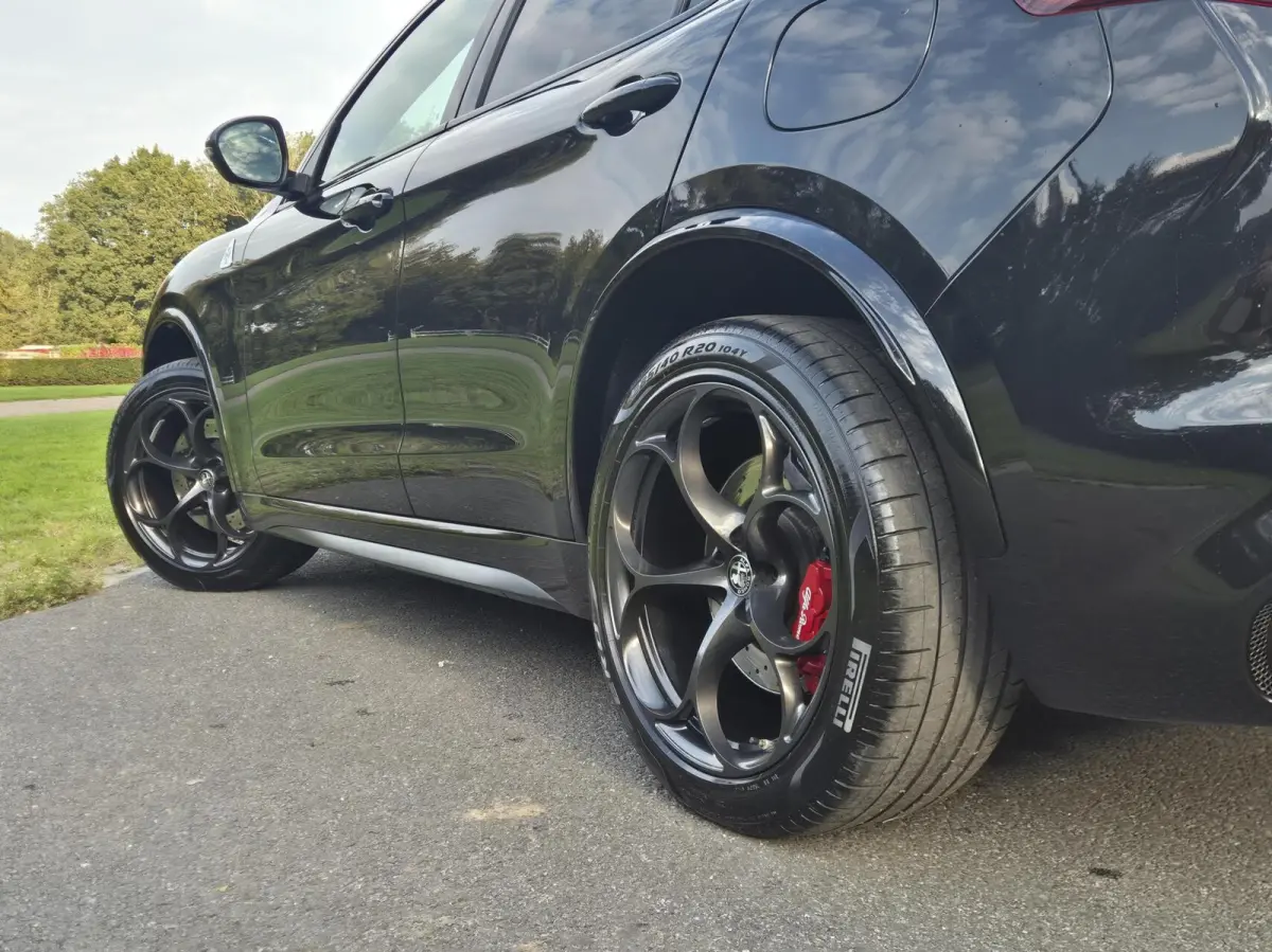 2.9 V6 AWD Quadrifoglio 511PK/Pano/Harman