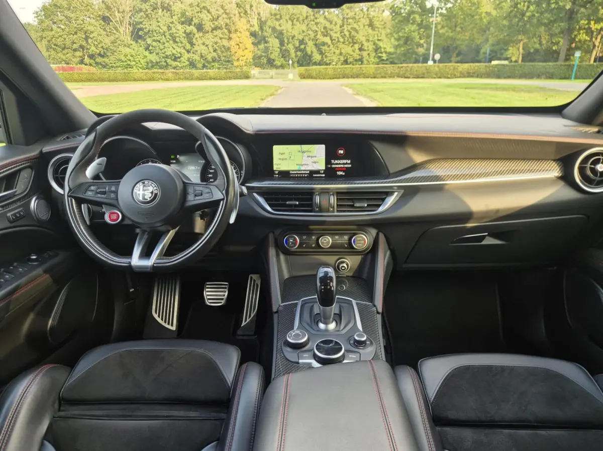 2.9 V6 AWD Quadrifoglio 511PK/Pano/Harman