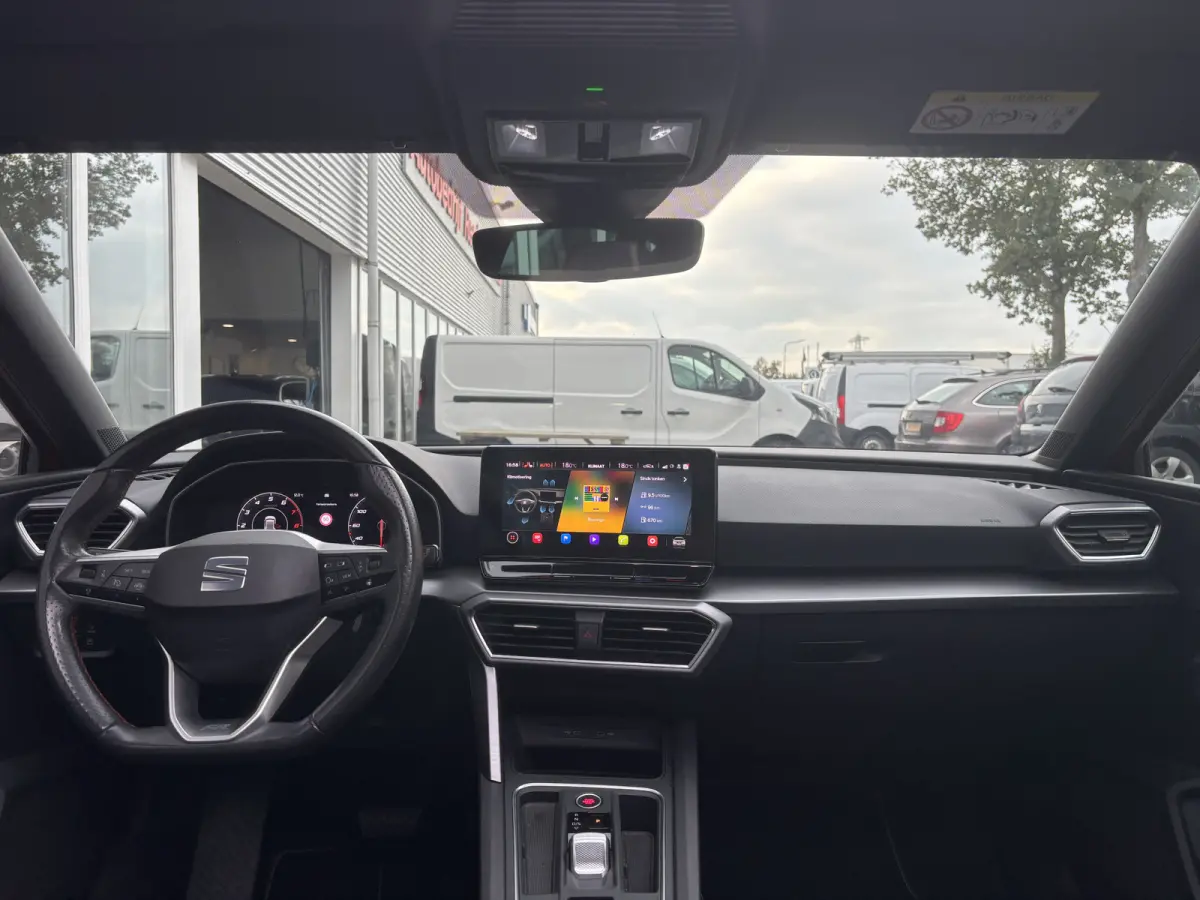 1.5 eTSI FR Launch Edition | Pano | Stuur Verwarming | Stoel Verwarming | Parkeer Camera