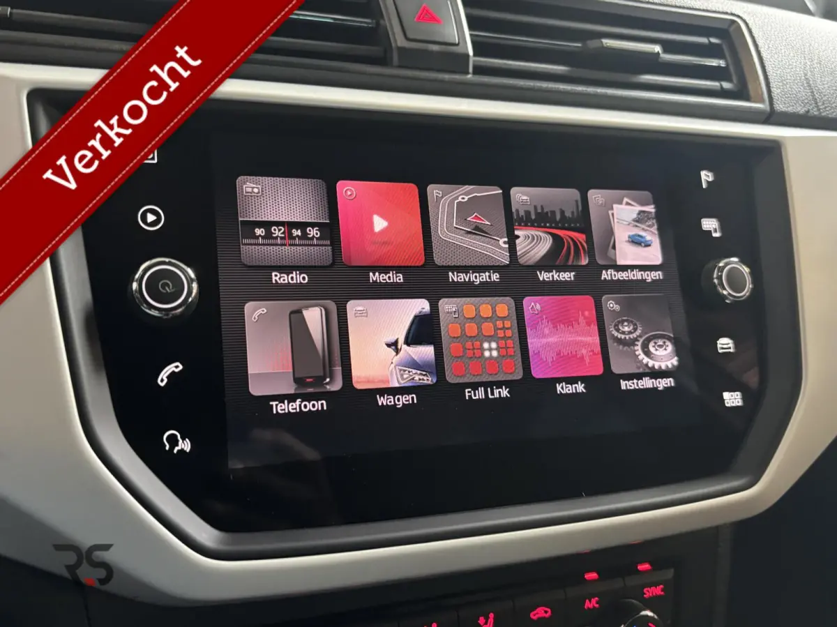 Xcellence Buss. Intense | Navi | ACC | Clima | Camera | PDC | Keyless | CarPlay | Trekh | Org NLD |