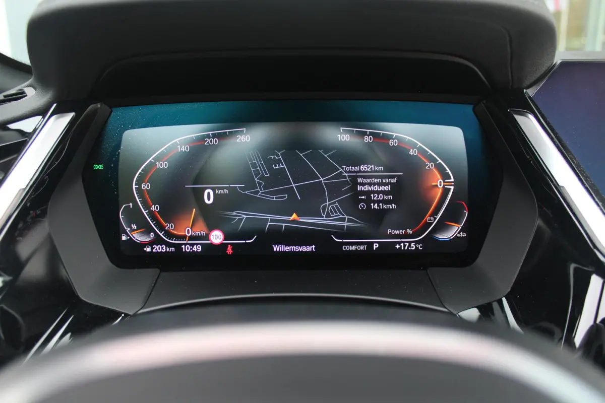 sDRIVE 20i HIGH EXECUTIVE M-SPORT AUTOMAAT | M INTERIEURPAKKET  | M EXTERIEURPAKKET | M SPORTSTUUR | 19" VIJFDUBBELSPAAKS M SPORTWIELEN | NAVIGATIE | DRAADLOZE APPLE CARPLAY / ANDROID AUTO |