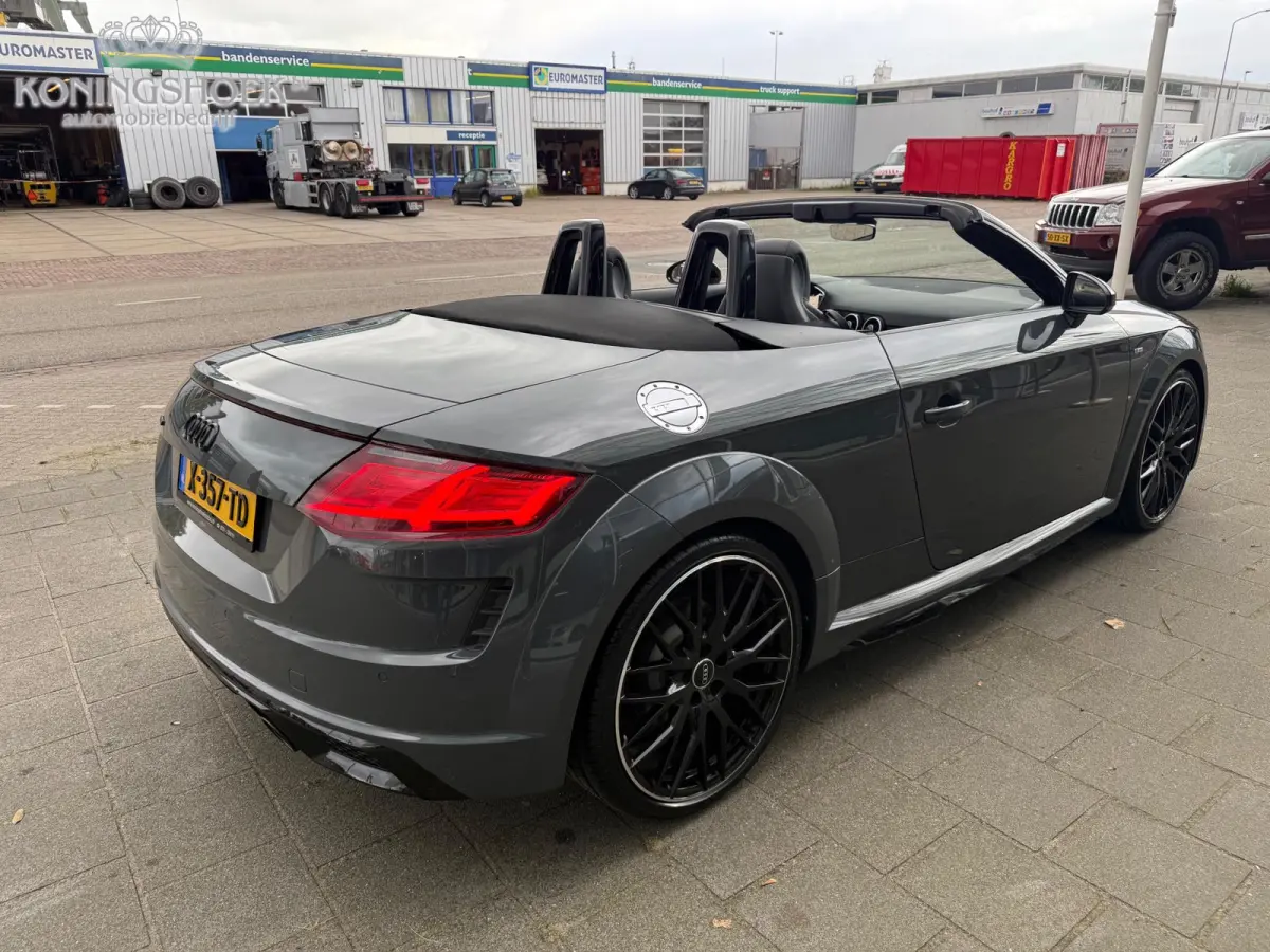 40 TFSI Pro Line S Competition