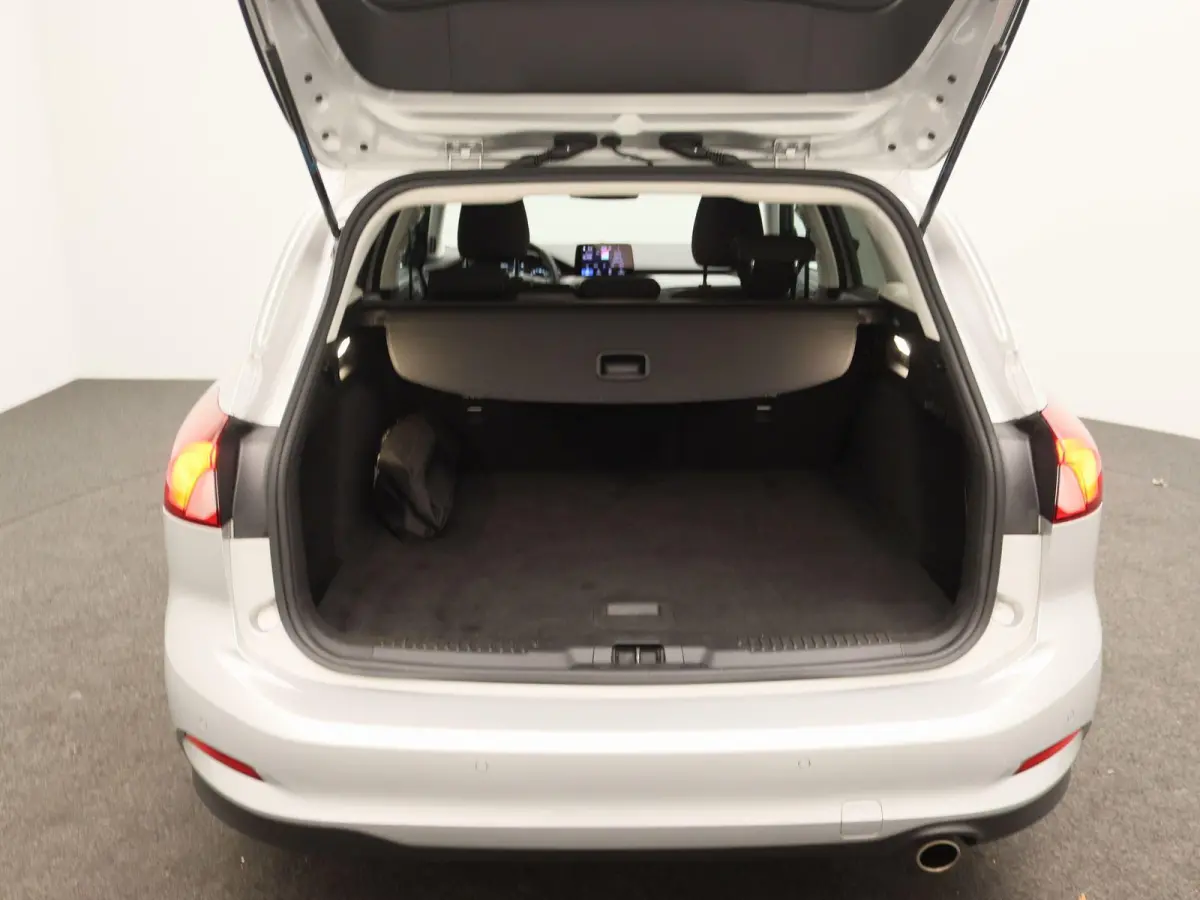 1.0 EcoBoost Connected 100pk | Adaptieve Cruise Control | Dodehoek | Camera | Led