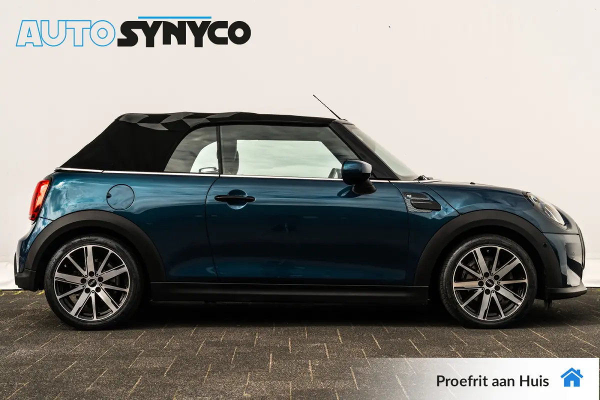 Mini 1.5 Sidewalk Edition | LED | Leder | Camera | Stoelverwarming | Cruise