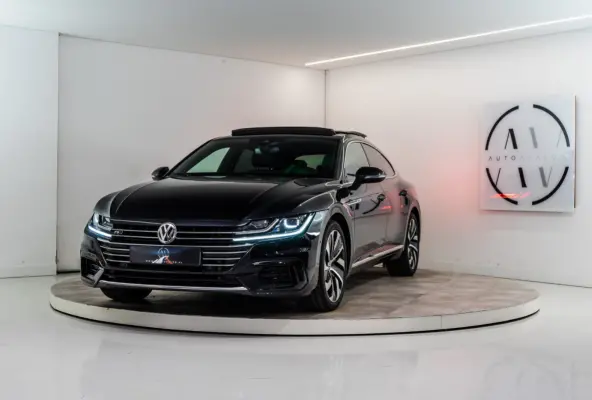 2.0 TSI 2x R-Line 191PK | Pano | Discover Pro | Dynamic LED | VOL OPTIE!