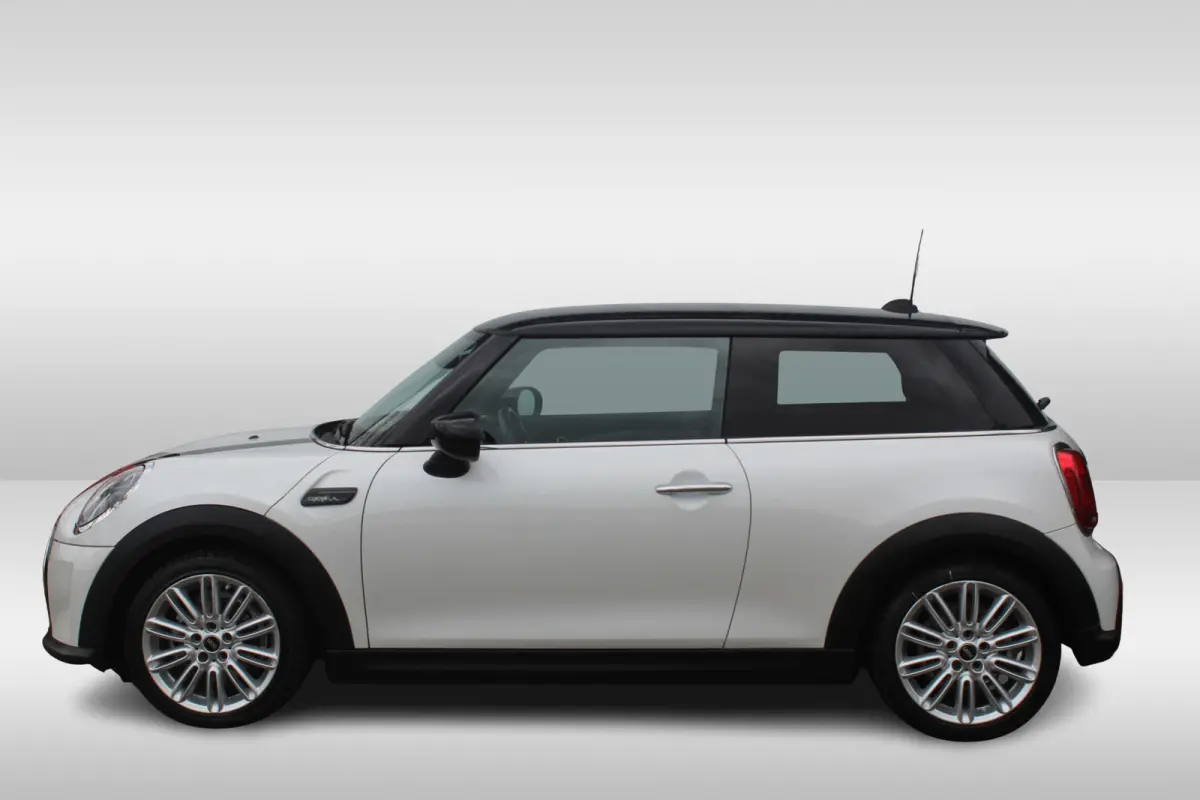 Mini 1.5 Camden Go Edition Stoelverwarming l Apple carplay/ Android auto l Cruise control l Sfeerverlichting VDL auto