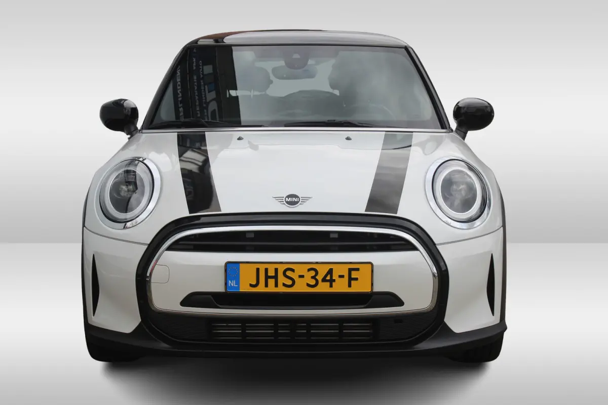 Mini 1.5 Camden Go Edition Stoelverwarming l Apple carplay/ Android auto l Cruise control l Sfeerverlichting VDL auto