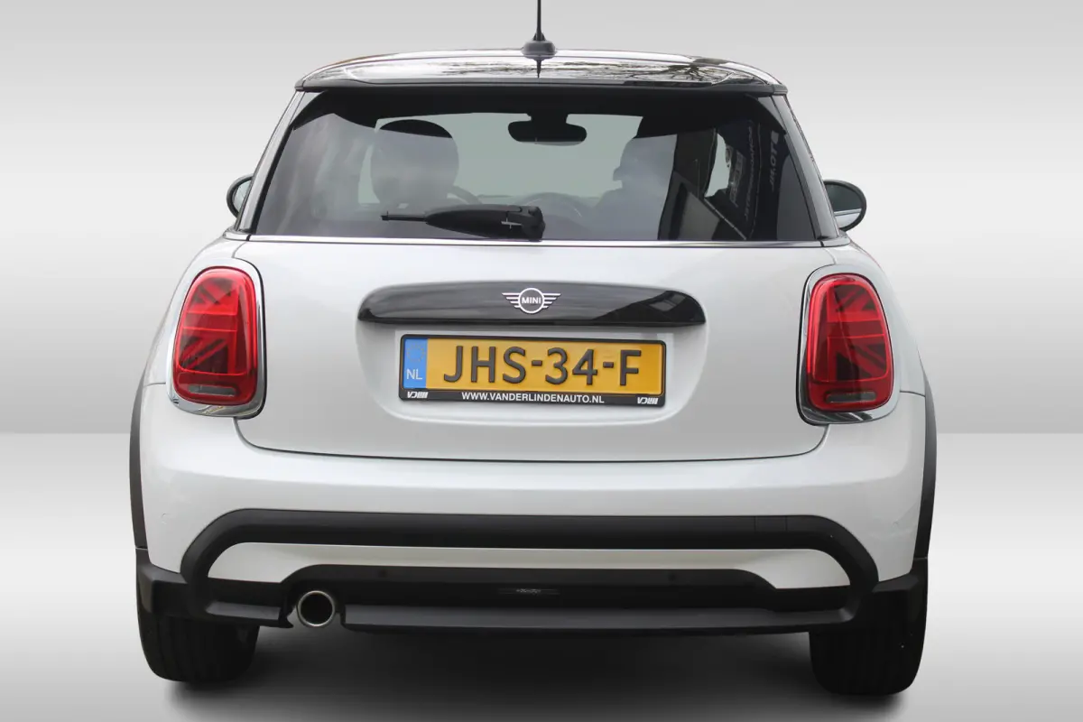 Mini 1.5 Camden Go Edition Stoelverwarming l Apple carplay/ Android auto l Cruise control l Sfeerverlichting VDL auto