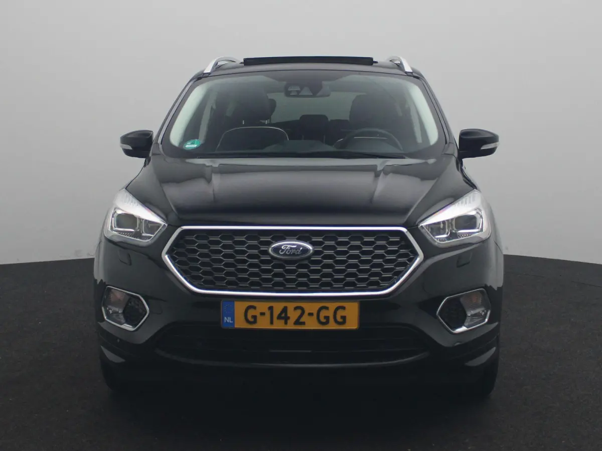 1.5 EcoBoost Vignale Panoramadak | Trekhaak | 18"inch | Winterpack | Leder + elek. st. + memory | Getint glas | Navigatie | Climate control | Elek. klep