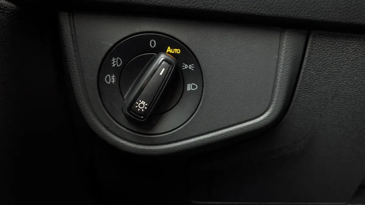 1.0 TSI 115pk DSG R-Line | App Connect Navigatie | LED Matrix | Camera