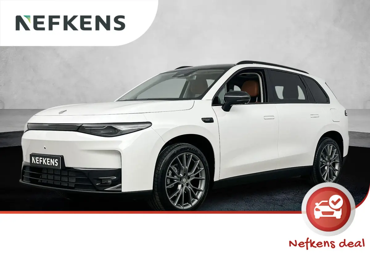 Design Hybrid 28.4 kWh | Voorstoelen verwarmd | Panoramendak | Electronic climate controle | Navigatiesysteem | Pearly White