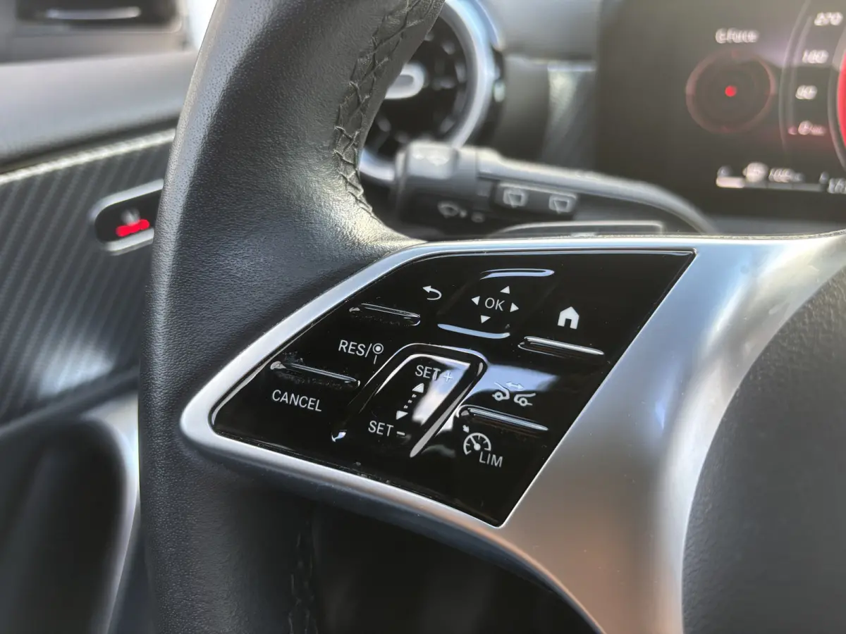 180 Business Line | Automaat | Pano | Parkeer Camera | Stoelverwarming