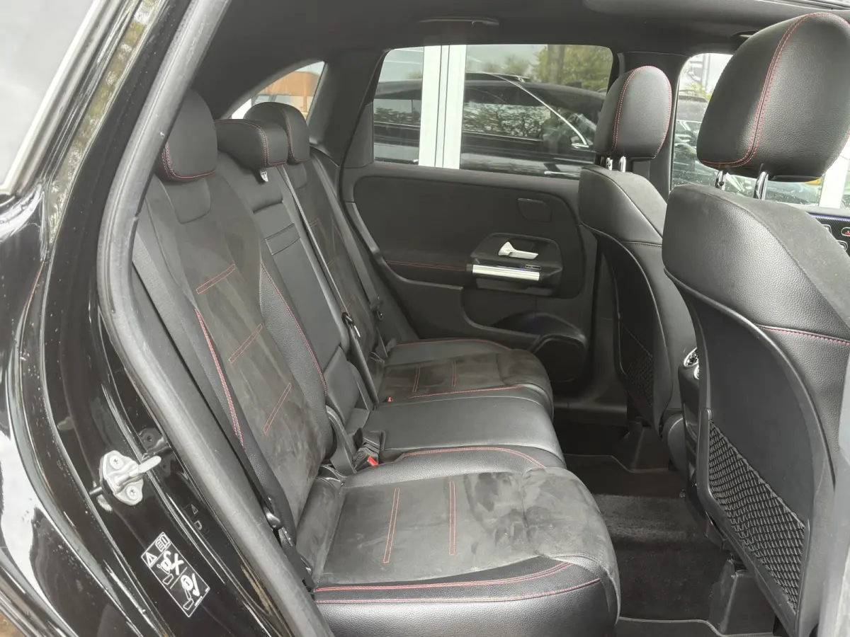 200 Business Solution AMG | Automaat | Pano | Sfeerverlichting | Elektrische Stoelen